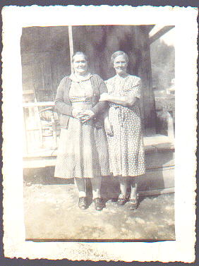Fannie Brewster and Elizabeth Graham Cyphers