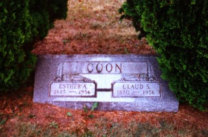 Grave of Claude and Esther Coon