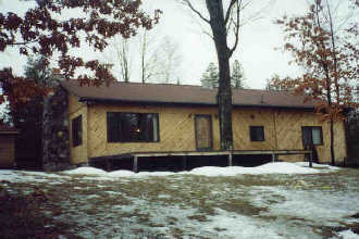 Photo taken in late 1999.