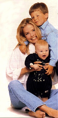 kwkids.jpg (40915 bytes)