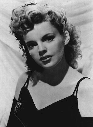 JUDY GARLAND