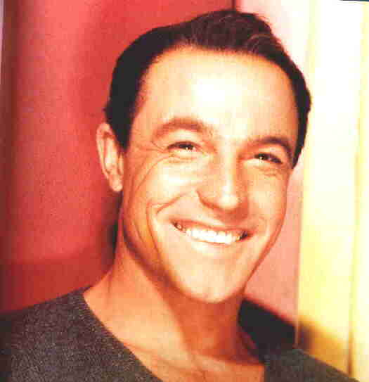 smile.jpg (14116 bytes)