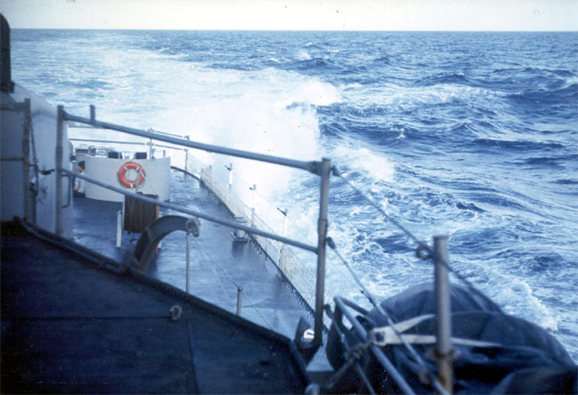 AtSea67d.jpg (74533 bytes)