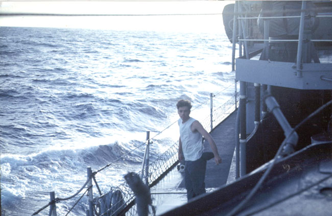 AtSea67g.jpg (75992 bytes)