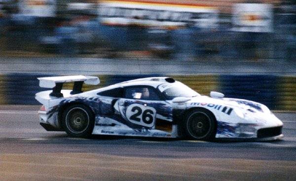 911GT1 at Le Mans