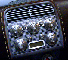 photo L_couperadio200b.jpg  26KB