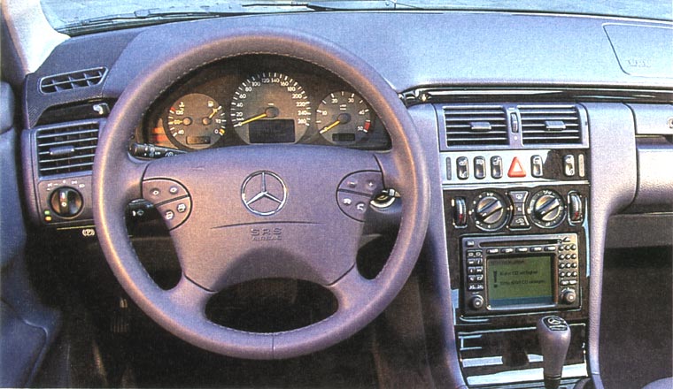 photo w21099dashams.jpg  80KB