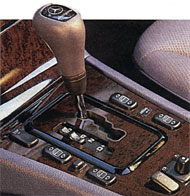 photo w21099shiftams2.jpg  15KB