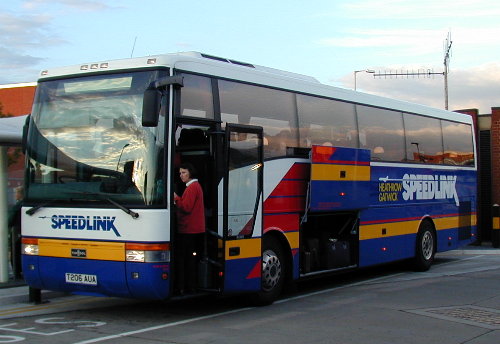 slkT206auaNSF.jpg (49067 bytes)
