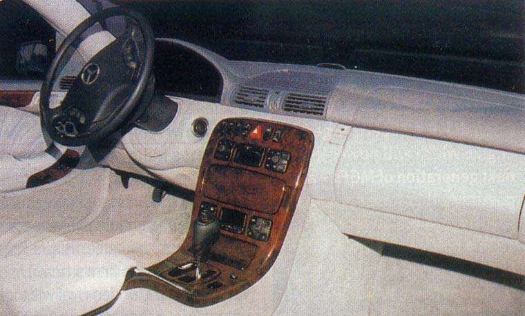 photo cl3b.jpg  57KB  C215 Interior