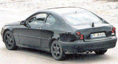 photo amsclk20022380b.jpg  22KB