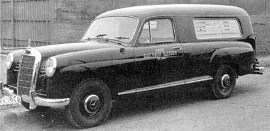 photo pic ponton167.jpg  17KB  W120 hearse