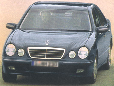 photo w210flab2a.jpg  27KB