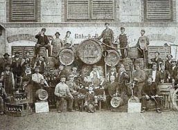 Antigua plantilla de una f�brica