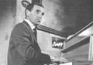 Charles Aznavour in SHOOT THE PIANO PLAYER (JPG, 14 KB)