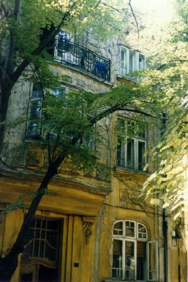 varna44