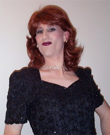 The sucky look. A.k.a. the 'come hither and grab me you brute' look