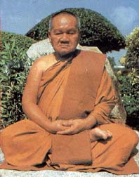 luang.jpg (21648 bytes)