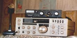 Yaesu FT 107M