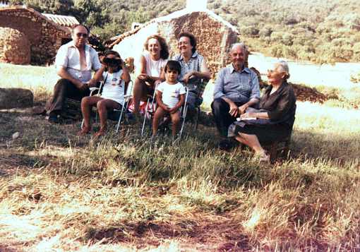 Cuatro Generaciones 39KB