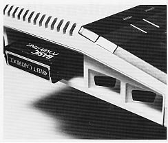 atari1200xlside.jpg