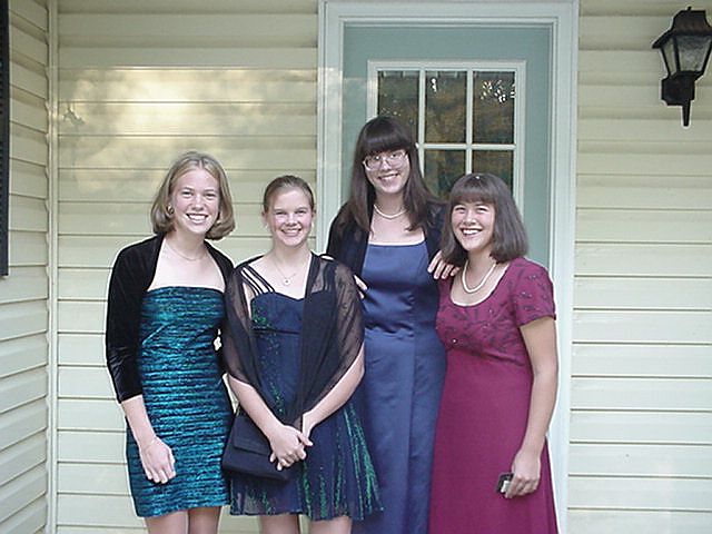 Homecoming1.jpg (66426 bytes)
