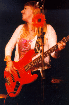Anke am Bass No 2