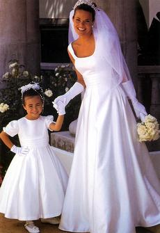 [serene's gown]