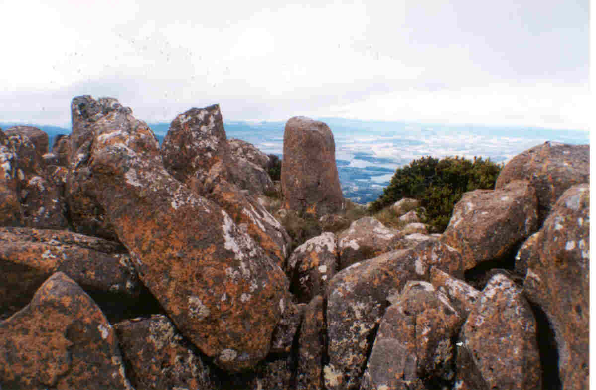 rocksmtwellington.jpg