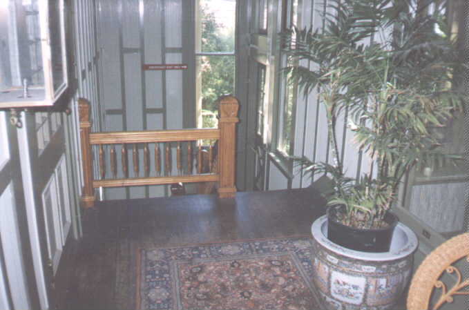 Photo-Hall Upstairs