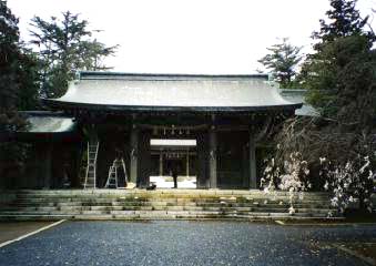 shinmon.jpg (18871 バイト)