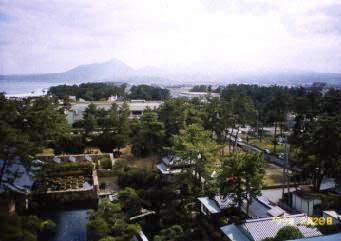 tokoen_view.jpg (15774 バイト)
