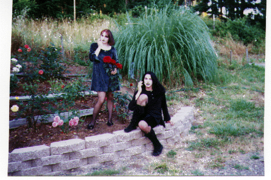 stacia & chris in the garden