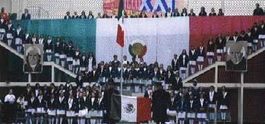 en la hora de la ceremonia cvica de los lunes