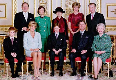 royalfam.jpg (38269 bytes)