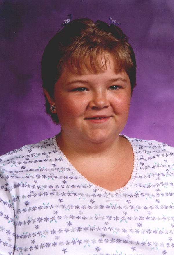 Alli01age10.jpg (20696 bytes)