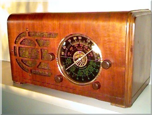 1936 Trutone Model D-725