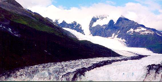 medial moraine