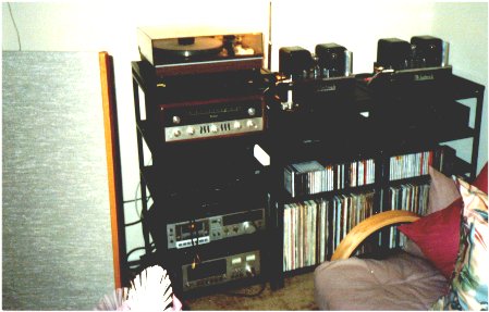 stereo.jpg (31266 bytes)