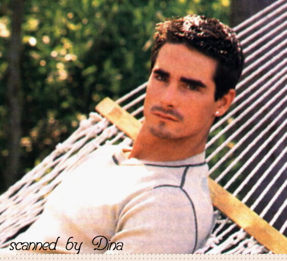 spiky hair....u know i love that!!