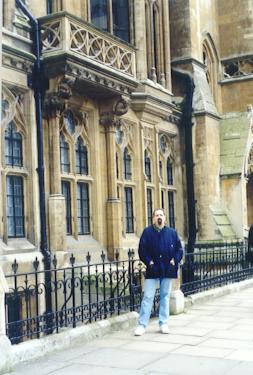 london08.jpg