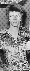 Bowie y su peinado en los '70
