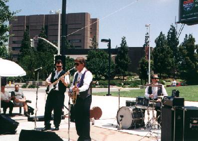 The Offbeats Live
