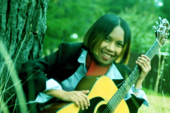 ..... oH cinTa... cinTa taK kuMengeRti, seKaranG inGin eSoK taK inGin... ciNta biaR kuCaRi saMpai kuDapaT yanG aKu maKsuD... KuTaK biSa denGan kaMu, maNa mUnGkin Kan teRjaDi... LanGiT daN maTahaRi muRam LiHaT kiTa berDuaaN .....