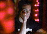 Jarod demands that Sydney tell him about the Centre's experiments