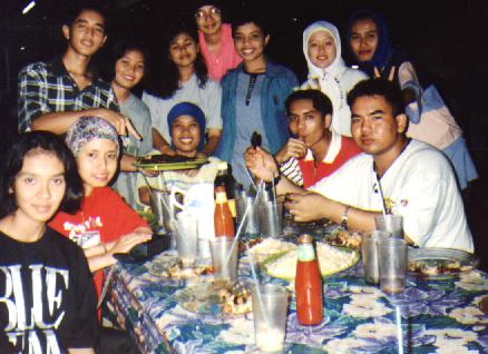 cek_bbqpangkor.JPG (34038 bytes)