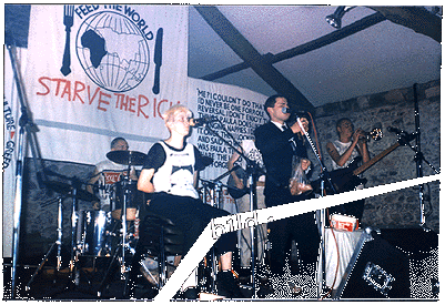 Chumbawamba 12