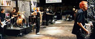 Chumbawamba 14
