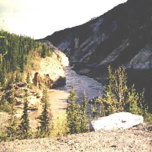 denali27.jpg (20224 bytes)