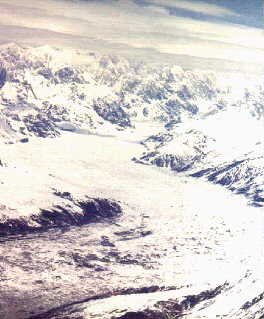 denali5.jpg (45015 bytes)